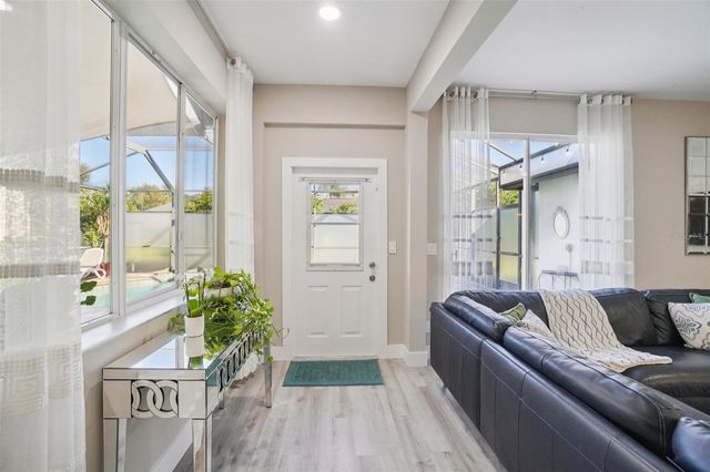 4909 WILLOW RIDGE TERRACE, Valrico, FL 33596