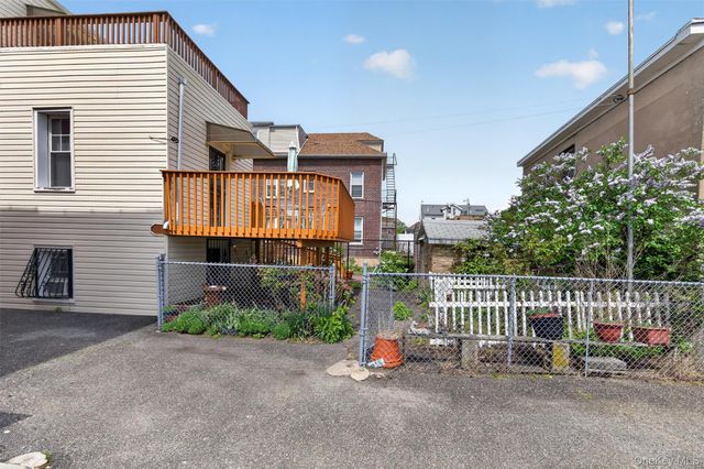 642 Edison Avenue, Bronx, NY 10465