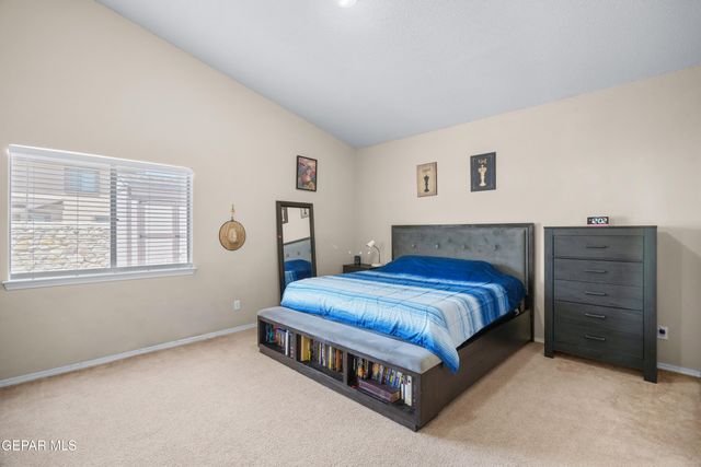 7009 Falling Leaf Circle, El Paso, TX 79934