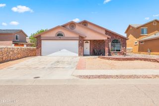 7009 Falling Leaf Circle, El Paso, TX 79934