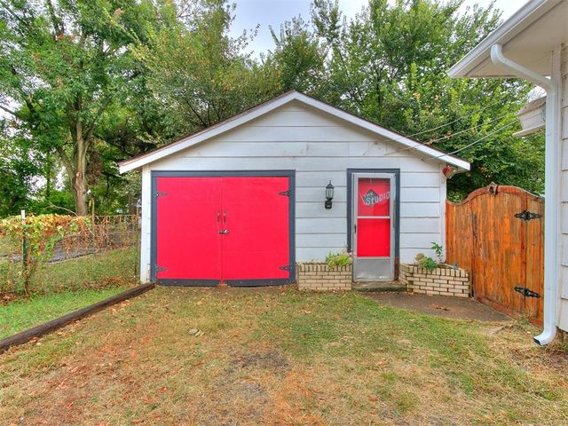 625 W Dewey Street, Shawnee, OK 74801