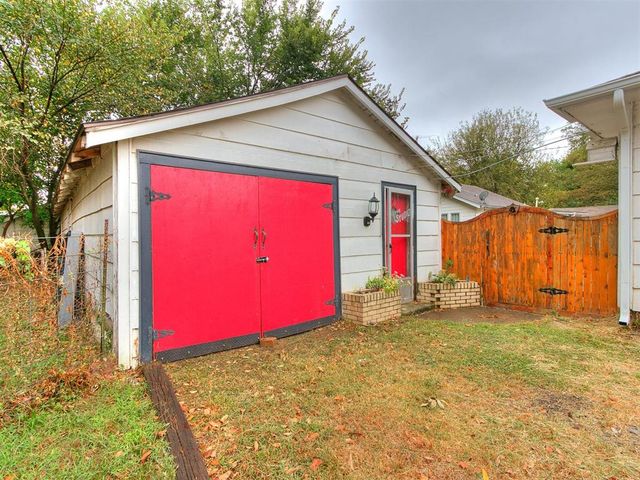 625 W Dewey Street, Shawnee, OK 74801