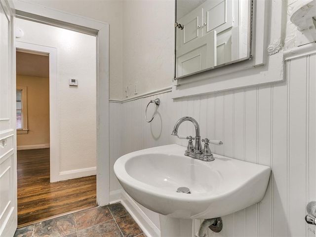 625 W Dewey Street, Shawnee, OK 74801