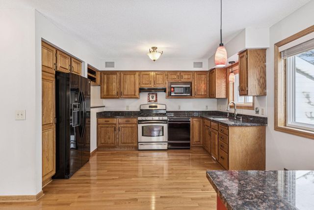 13025 4th Street N, Stillwater, MN 55082