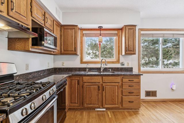 13025 4th Street N, Stillwater, MN 55082