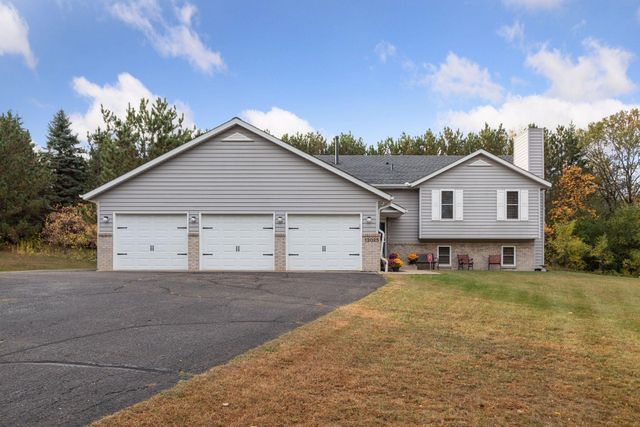 13025 4th Street N, Stillwater, MN 55082