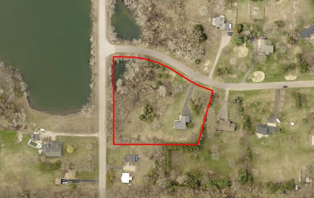 13025 4th Street N, Stillwater, MN 55082