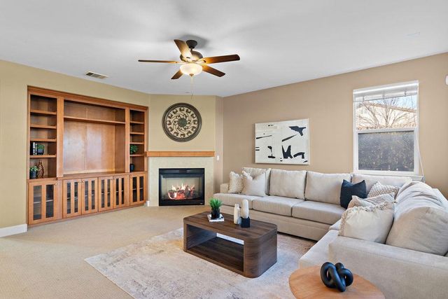 2712 Cancun Dr, Modesto, CA 95355