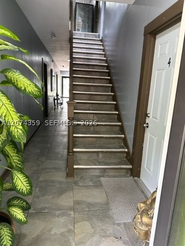 1639 NW 3rd St 7, Miami, FL 33125
