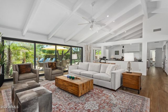 5635 E LINCOLN Drive 10, Paradise Valley, AZ 85253