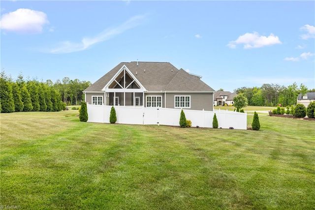 7811 Neugent Drive, Stokesdale, NC 27357