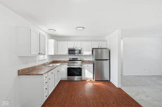 3042 Graceland Avenue, Indianapolis, IN 46208