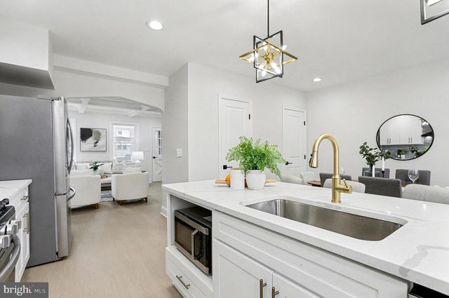 3401 KENTUCKY AVE, Baltimore, MD 21213