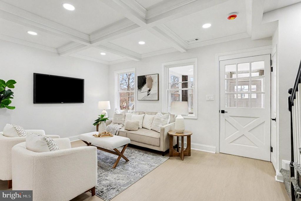 3401 KENTUCKY AVE, Baltimore, MD 21213