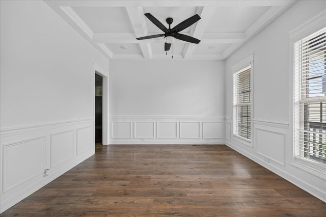 404 Glenstone Springs Dr, Clarksville, TN 37043