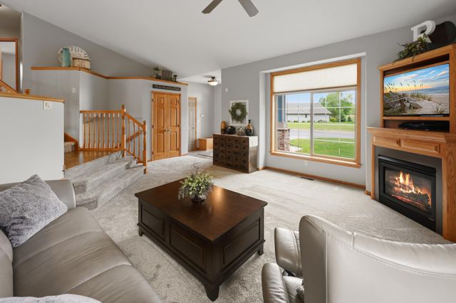 1256 Osauka Road NE, Sauk Rapids, MN 56379