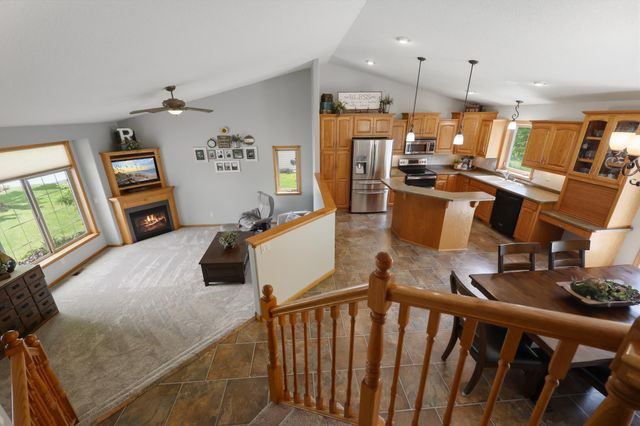 1256 Osauka Road NE, Sauk Rapids, MN 56379