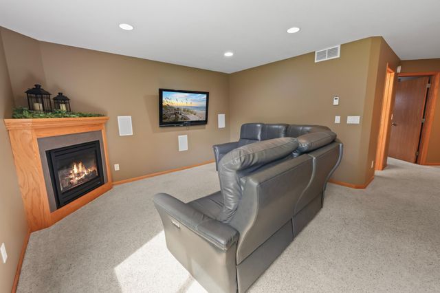 1256 Osauka Road NE, Sauk Rapids, MN 56379