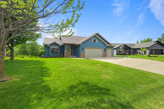1256 Osauka Road NE, Sauk Rapids, MN 56379