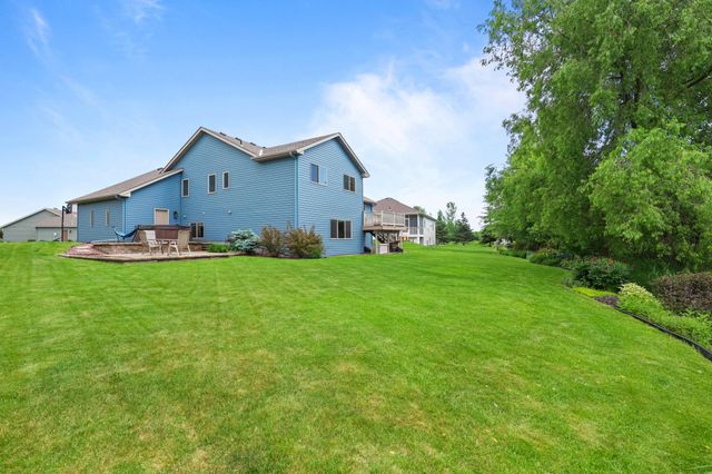 1256 Osauka Road NE, Sauk Rapids, MN 56379