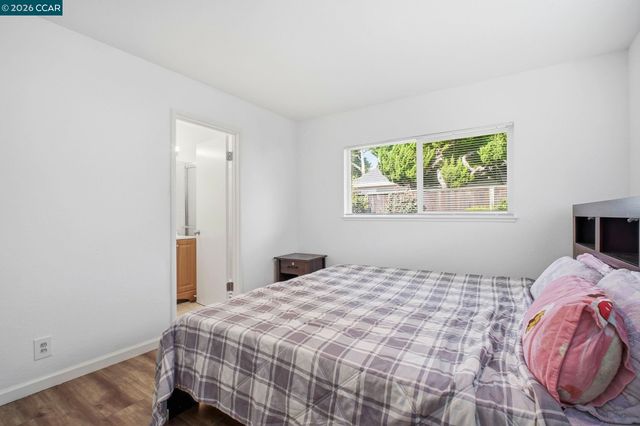 26147 Danforth Ln, Hayward, CA 94545