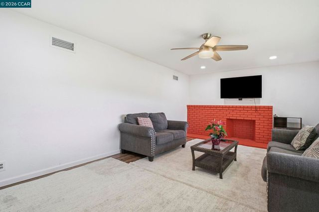 26147 Danforth Ln, Hayward, CA 94545