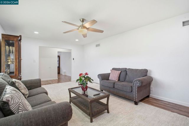 26147 Danforth Ln, Hayward, CA 94545