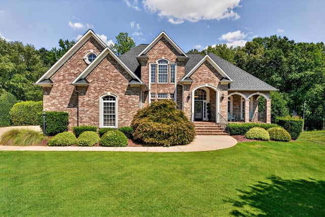 415 Lions Paw Court, Inman, SC 29349