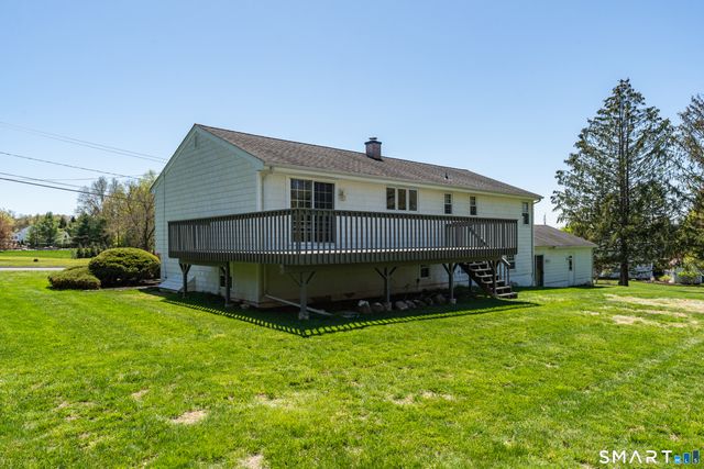 16 Palanga Road, North Branford, CT 06472