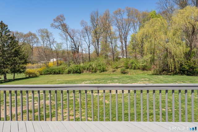 16 Palanga Road, North Branford, CT 06472