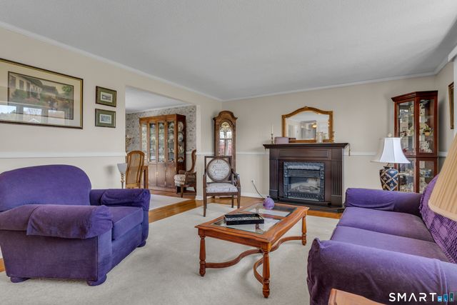 16 Palanga Road, North Branford, CT 06472