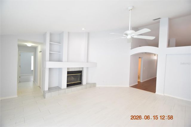 9304 HERITAGE OAK COURT, Tampa, FL 33647