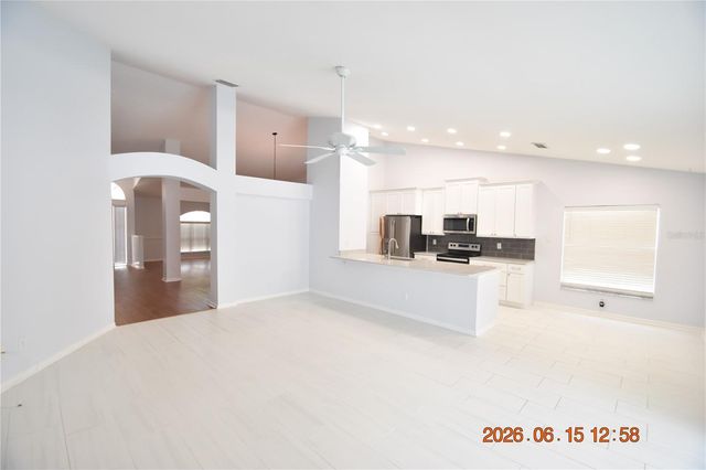 9304 HERITAGE OAK COURT, Tampa, FL 33647