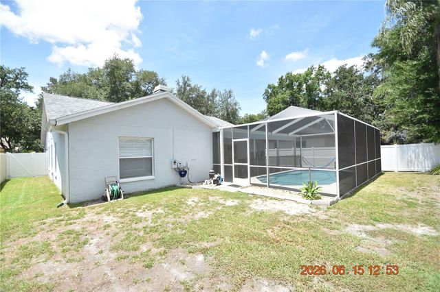 9304 HERITAGE OAK COURT, Tampa, FL 33647