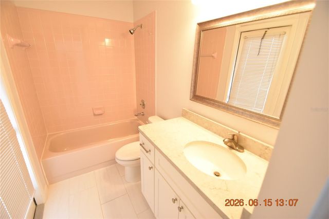 9304 HERITAGE OAK COURT, Tampa, FL 33647