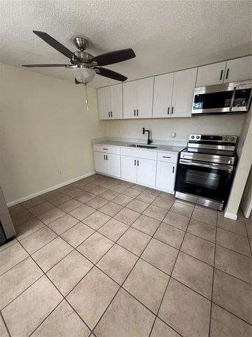 275 PINEAPPLE STREET B, Englewood, FL 34223