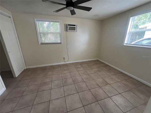 275 PINEAPPLE STREET B, Englewood, FL 34223