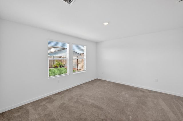 7478 Chadbourne Way, Sacramento, CA 95829