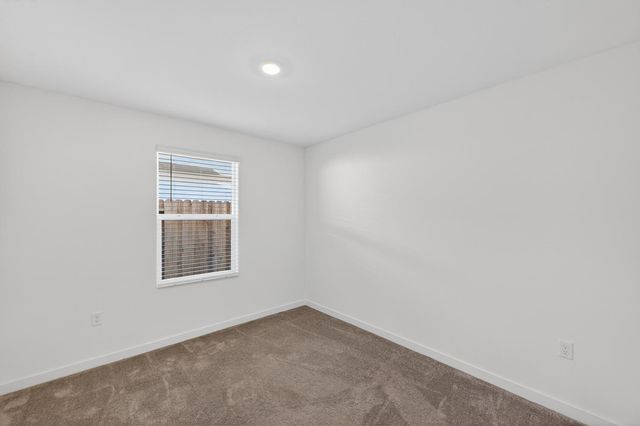 7478 Chadbourne Way, Sacramento, CA 95829