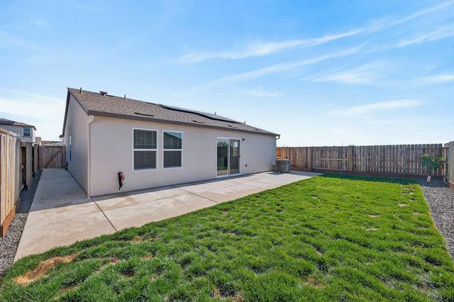 7478 Chadbourne Way, Sacramento, CA 95829