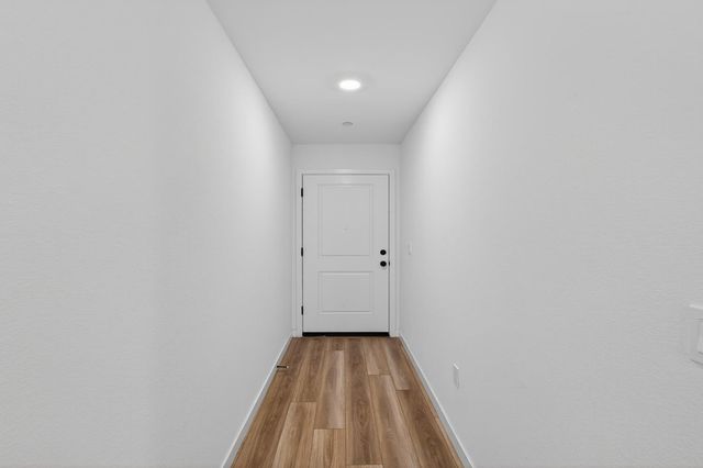 7478 Chadbourne Way, Sacramento, CA 95829