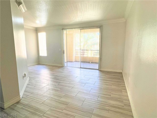 210 FLAMINGO Road 302, Las Vegas, NV 89169