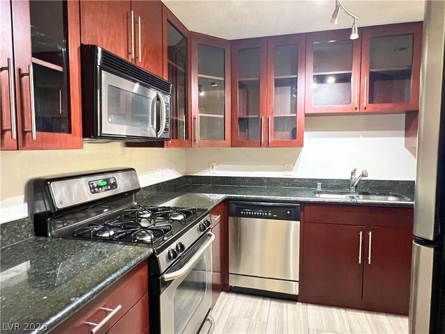 210 FLAMINGO Road 302, Las Vegas, NV 89169