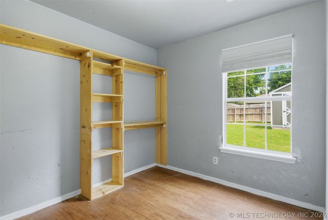 323 W Cypress Street, Coweta, OK 74429