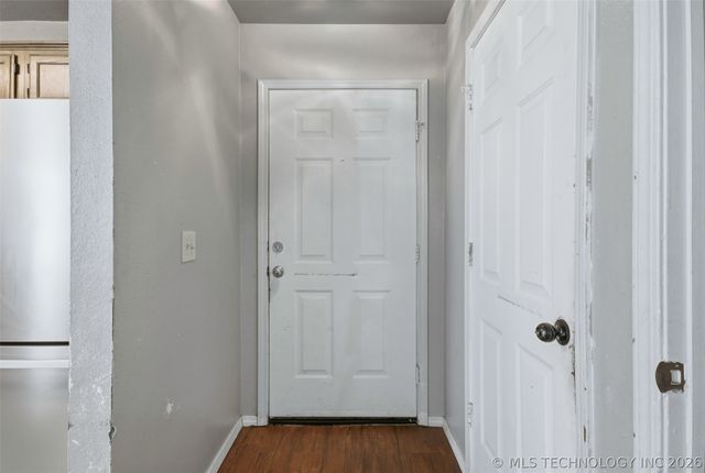 323 W Cypress Street, Coweta, OK 74429