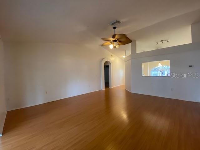 3938 CREEK WOODS DRIVE, Plant City, FL 33563