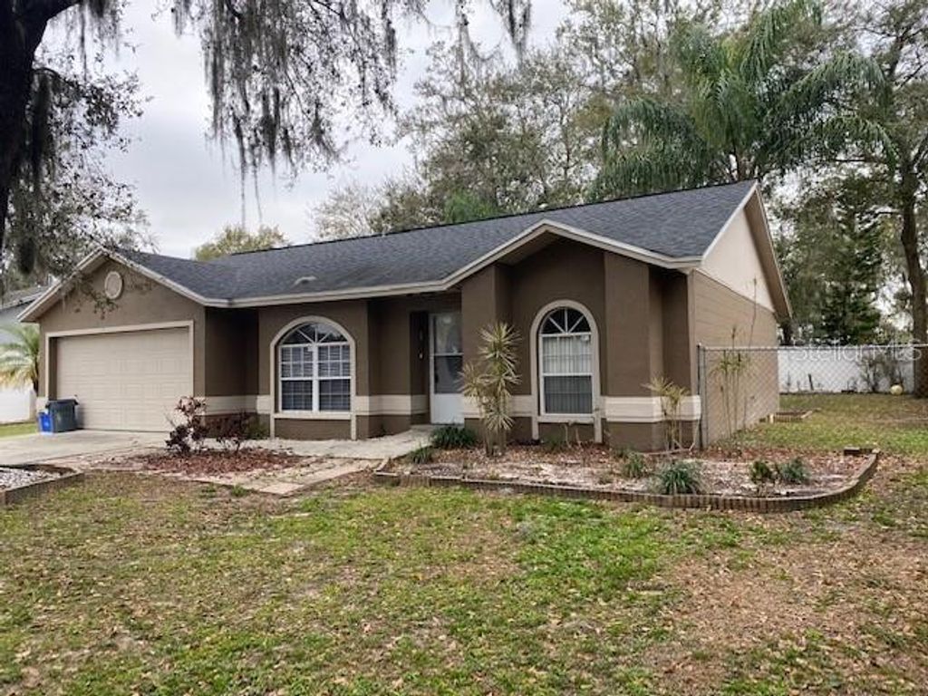 3938 CREEK WOODS DRIVE, Plant City, FL 33563