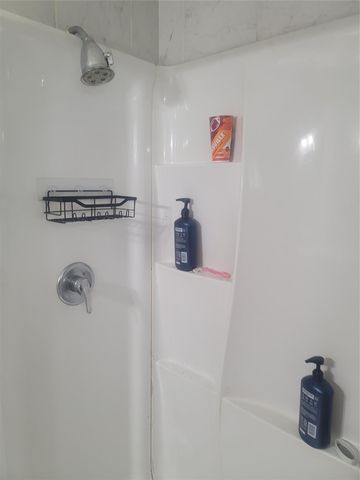 3302 Gladwyne Lane, La Porte, TX 77571