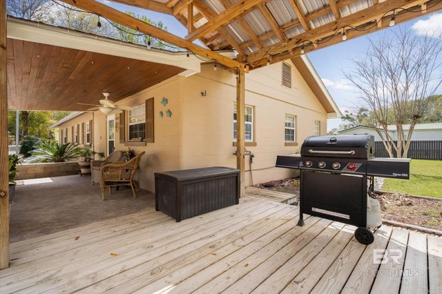 7891 Riverwood Drive, Foley, AL 36535