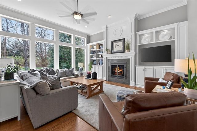 16421 BARTON Street, Overland Park, KS 66062